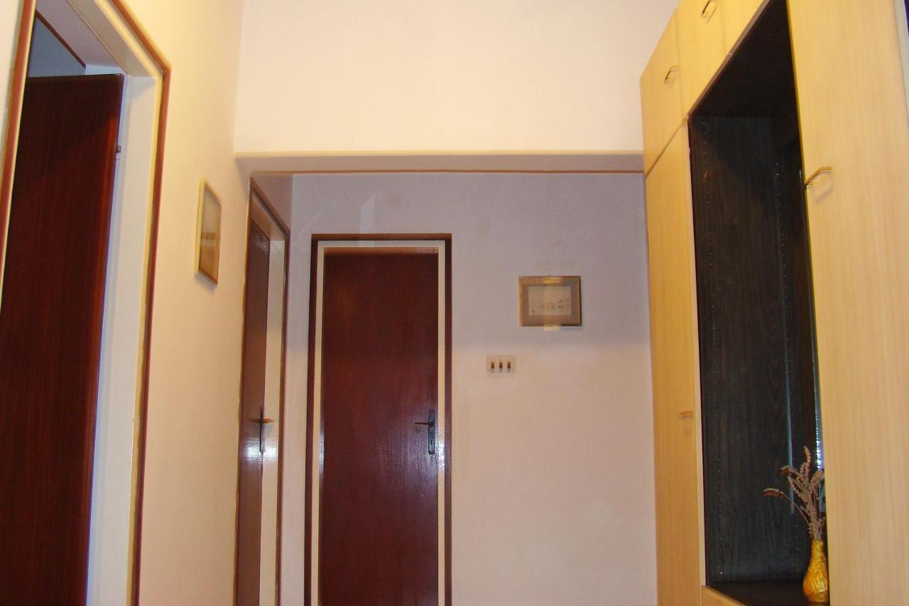 Apartments And Rooms With Parking Space Pag - 13060 Pag Town Exterior foto